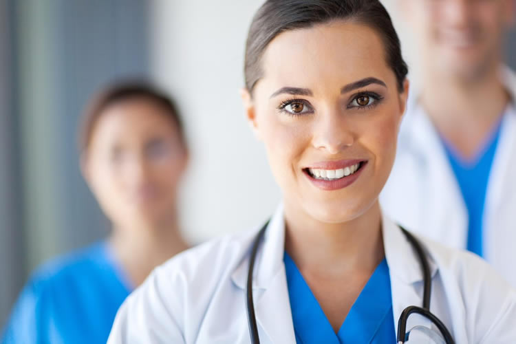 Oferta laboral para médico especialista en traumatología y cirugía Oferta laboral para médico especialista en traumatología y cirugía