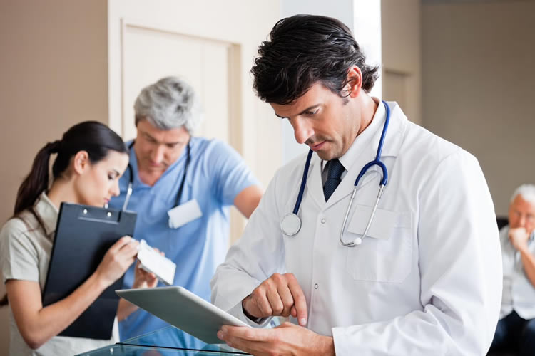 Oferta de empleo como médico Oferta de empleo como médico