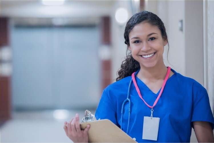 Oferta laboral para enfermero